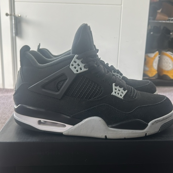 Air jordan 4 retro SE, Black Canvas colourway, size 10.5 - Picture 4 of 5